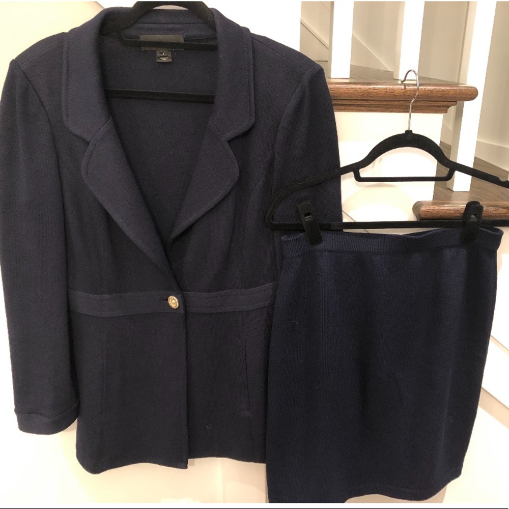 St. John Two-Piece Navy Two-Piece Suit